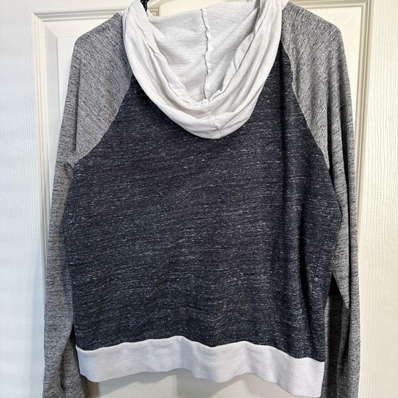 Victoria's Secret PINK Gray and White Hoodie Full Zip Large - Picture 2 of 4